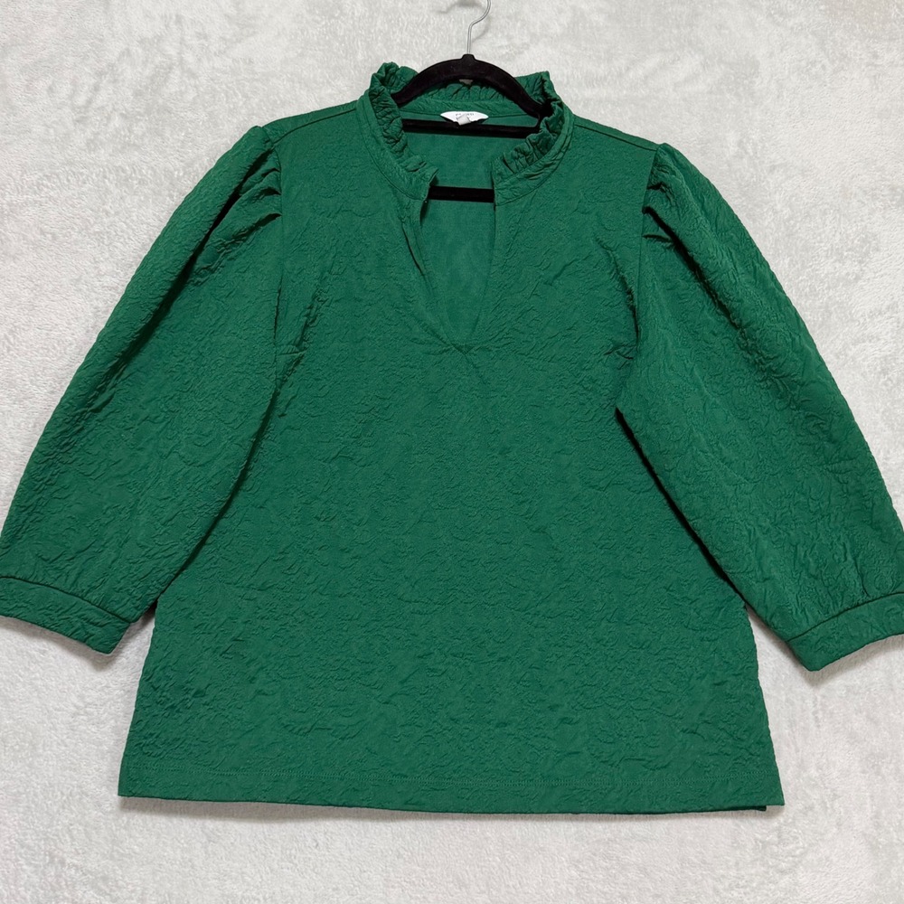 Crown & Ivy Blouse Women L Green Ruffle Neck Textured Puff Sleeve Top - Picture 2 of 11
